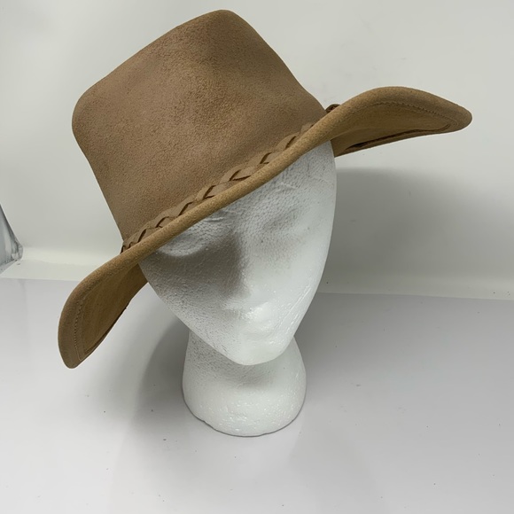 Minnetonka Accessories - The Minnetonka Outback Hat Genuine Leather. Small